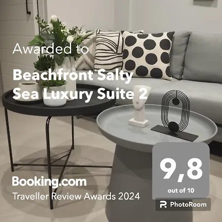 Beachfront Salty Sea Luxury 2 *