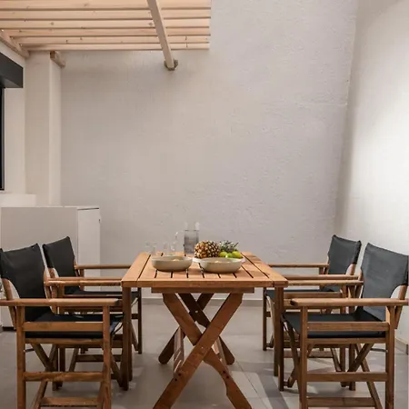 Beachfront Salty Sea Luxury 2 Appartamento Agios Nikolaos