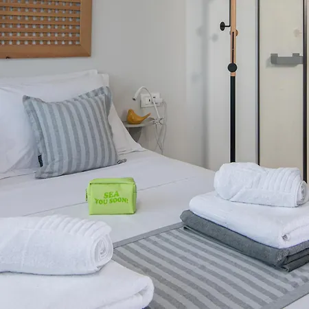 Beachfront Salty Sea Luxury 2 Apartment *